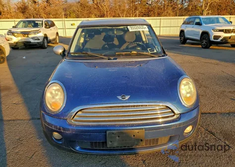 2009 Mini Cooper Clubman from USA, damaged, VIN WMWML33509TP97375